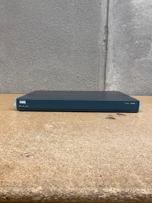 Cisco 2600 Series 2621XM Modular Access Router Rack Mountable - Image 1 of 4