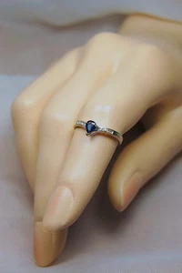 14k blue Spinel & Diamond .28ct Solitaire Ring Size 6 - Picture 1 of 1
