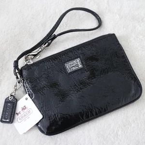NWT Coach Black Patent Leather Small Wristlet/Pouch 46116 Silver Hardware NEW - Picture 1 of 3