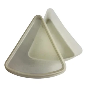 Tupperware Pie Slice Keeper 269 and Lid 268 Triangle Container - Bild 1 von 9