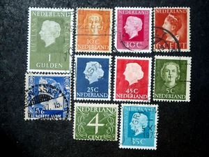 NETHERLANDS 20 USED STAMPS  #33 - Picture 1 of 2