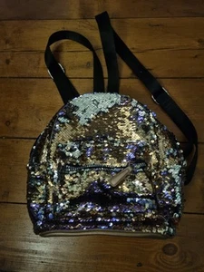 Beautiful sequin backpack - Picture 1 of 2