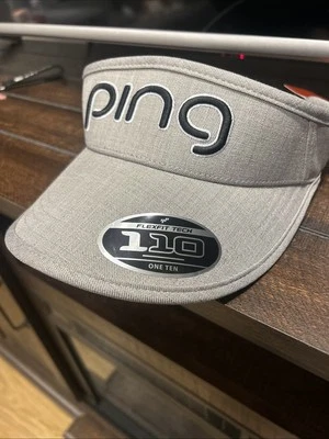 NEU! Ping Erwachsene Unisex FLEXFIT TECH 110 verstellbares Visier, grau mit schwarzen Buchstaben - Bild 1 von 4