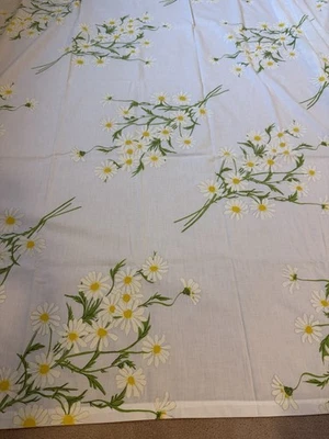 VTG Vera Daisy Burlington Flat And Fitted Twin Sheets Percale Daisies - Image 1 of 4