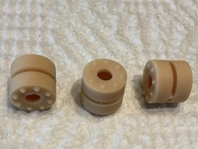 JVC ARC-50 Nivico Turntable Rubber Motor Bushing / Grommet P/N 52992 Set Of 3 - Image 1 of 3