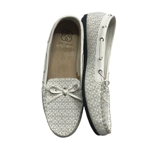 White Monogram Moccasin Loafers Flats Women’s 9 Bow Detail Casual Daisy Fuentes - Picture 1 of 6
