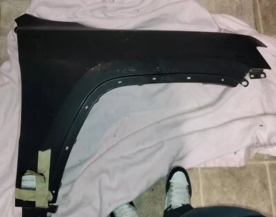 工厂原始设备制造商 2011 - 2015 年吉普大切诺基右手挡泥板 55369596AC - 2012 2013 2014 — 第 1/4 张图片