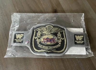 Cinturón de espuma vintage WWF 1990 Tag Team Champions Legion of Doom Hulk Macho Warrior Foto 1 de 4