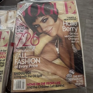 Vogue Magazine September 2005 HALLE BERRY Carolyn Murphy Fall Fashion 726 Pages - Picture 1 of 1
