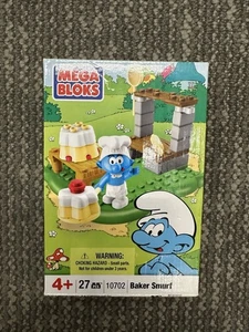 THE SMURFS BAKER SMURF MEGA BLOKS 10702 27PCS 2012 NIB - Picture 1 of 2