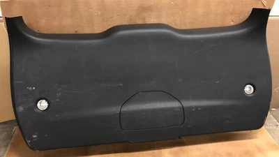 Dodge Durango 2013 puerta levadiza inferior trasera panel de puerta 2011-2021 Foto 1 de 4