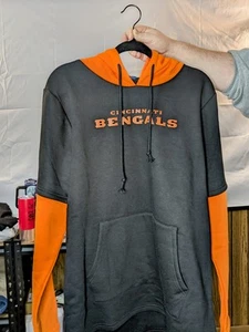Cincinnati Bengals Hoodie Mens Medium Black Pullover NFL Football - Picture 1 of 4