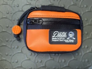 Custodia EDC arancione vintage Data Crew The What-a- Junior con perlina flessibile JRW ingranaggio - Foto 1 di 5