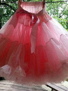 Girl's Kayia Eve Fluffy Tutu Skirt Solid Pink Dance Sz 4 - Picture 1 of 5