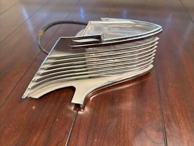 1967 Chrysler New Yorker conjunto de luz de estacionamento inferior direita  - Imagem 1 de 4