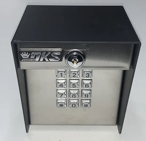 Doorking 1506-081 R Digital Lock/Secondary Lighted Access Control System - Picture 1 of 6