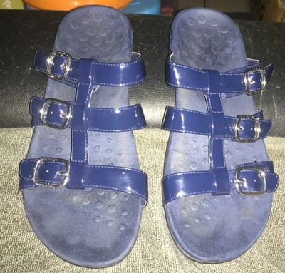 Sandalias Vionic Misa Slides Talla 9 W Azul Charol Cómodas Hebilla Plateada Foto 1 de 4
