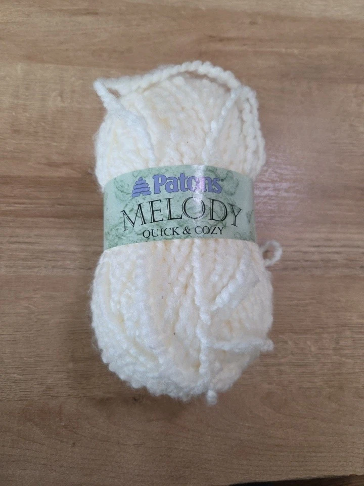 Hilo acrílico voluminoso rápido y acogedor Patons Melody 85 yardas "Juegos divertidos" 3,5 oz. Foto 1 de 4