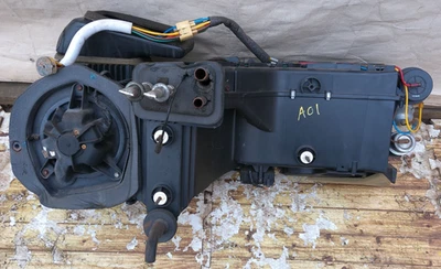 Jeep Wrangler TJ 99-01 OEM Heater Core Box w/AC A/C Assembly 56009391AJ FREESHIP - Image 1 of 4