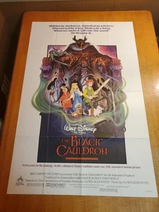 Il Calderone Nero Locandina Film Autentica 27x41 Piegata Un Foglio DISNEY 1985 - Foto 1 di 13