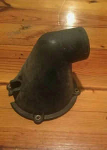 Oem Porsche 944/951/968 Alternator Vent Cover  - Picture 1 of 5