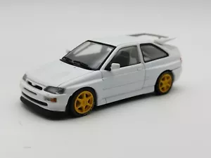 Modellino auto 1:43 Minichamps Ford Escort Cosworth RS bianco pressofuso - Foto 1 di 6