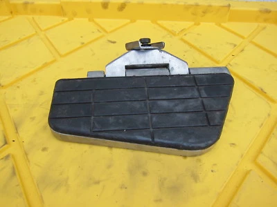 estribo derecho honda goldwing 1200 gl1200 recambio Foto 1 de 4