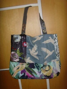 TOTE SHOULDER BAG IN SANDERSON PAPER DOVES COTTON PRINT 18in MAGNETIC SEQUINS - Picture 1 of 3
