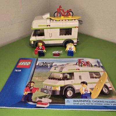 LEGO CITY: Camper (7639) Clean & Complete W/ Minifigures & Instructions, No Box - Image 1 of 4