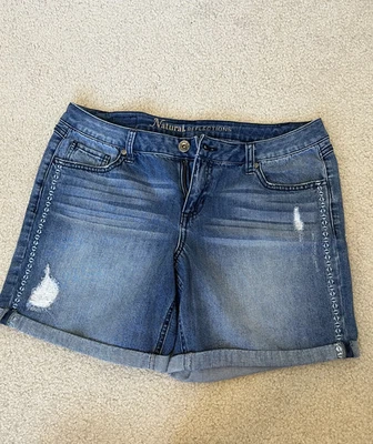 Pantalones cortos de mezclilla para mujer Natural Reflections, talla 10, bordados tribales NUNCA USADOS Foto 1 de 4