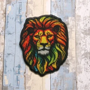 Roaring Lion Patch Iron-On Applique, African, Wild Animal Badge, Zoo Souvenir - Picture 1 of 10