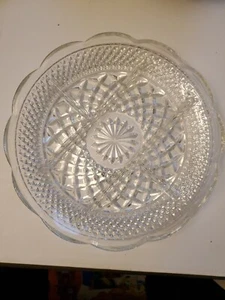 ANCHOR HOCKING WEXFORD 10.5" DIVIDED PLATTER WITH LARGER CENTER 5 COMPARTMENTS - Picture 1 of 5