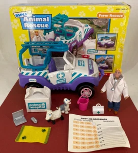 Moose 2004 ❤RSPCA Animal Farm Rescue Hospital Mini Doll / Polly Pocket Sized Set - Picture 1 of 12