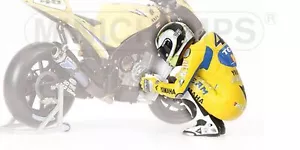 Minichamps 1:12 FIGURINE VALENTINO ROSSI PRE RACE MOTOGP 2006 - 312060046 - Picture 1 of 1