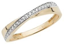 9ct Gold 0.15ct Crossover Eternity Wedding Ring size M - Simulated Diamond