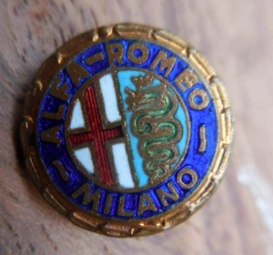 Original Old Alfa Romeo-Milano-Emanel Lapel Pin #CB - Picture 1 of 4