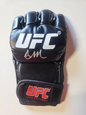 Alonzo Menifield Signed Autographed UFC MMA Glove COA BAS Beckett #BK61514 - Image 1 of 3