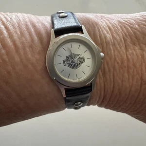 Vintage Harley Davidson Women’s Stainless Steel Leather  Studded Band Watch - Picture 1 of 15