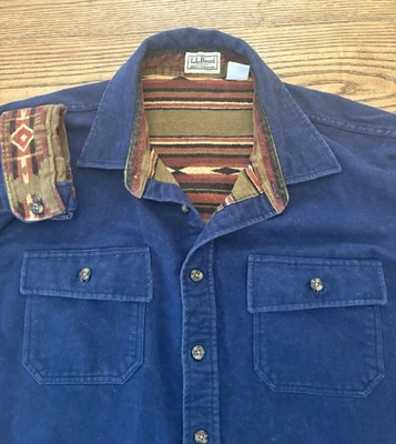 LL Bean Men’s XL Navy Aztec Print Lined Chamois Long Sleeve Flannel Shirt - Image 1 of 4