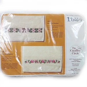 NOS 1983 Creative Circle #1624 Trailing Roses Towel 11 x 20 Cross Stitch Kit - Picture 1 of 5