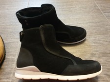 ugg trainers boots
