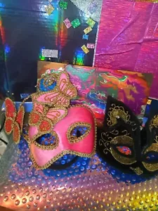 NEW 2 Adult Masquerade Mask - Picture 1 of 24