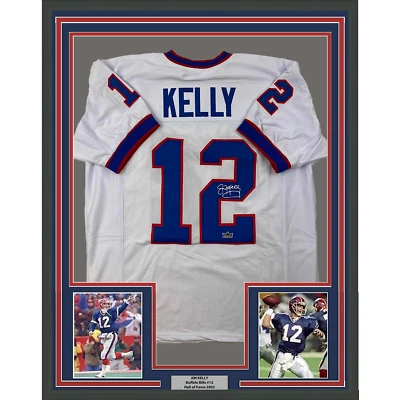 Camiseta deportiva autografiada por facsímil enmarcada Jim Kelly 33x42 blanca reimpresión láser Foto 1 de 2