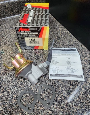 Bomba de combustível mecânica Carter 1338 para Dodge Plymouth Chrysler 600 Aries 1981-1987 - Imagem 1 de 4