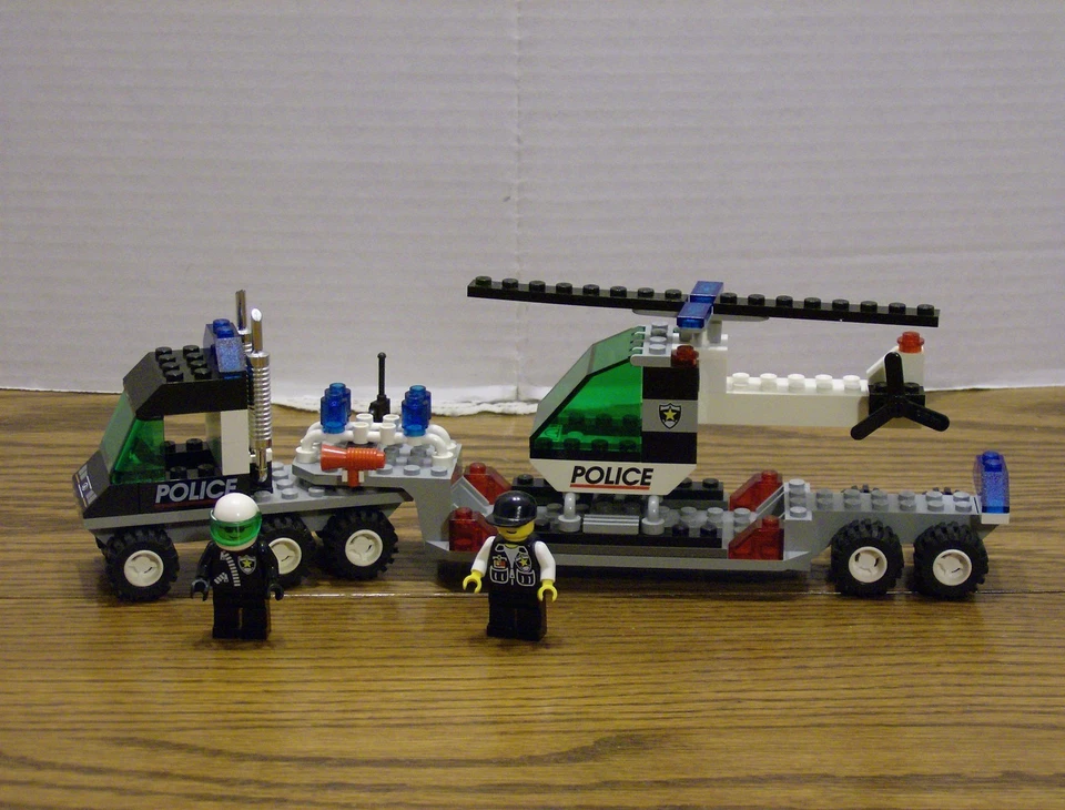 Lego 6328 Classic Town HELICOPTER TRANSPORT Complete w/Instructions - Image 1 of 1