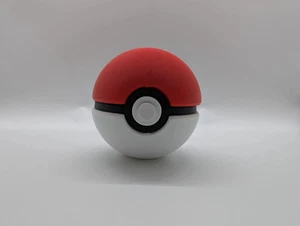 Pokemon Pokeball Prop stampato in 3D per cosplay e display - Foto 1 di 6
