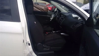 Assento de passageiro dianteiro direito manual Mitsubishi Outlander Sport 2011 11 preto 48057 - Imagem 1 de 4