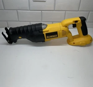 DeWalt DC385 TYPE 2 Reciprocating Saw Cordless 18V Tool ONLY.TESTED Heavy Duty✅ - Picture 1 of 14