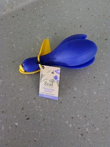 Zeal Crocus Measuring Spoon Set New With Tags - Picture 1 of 4