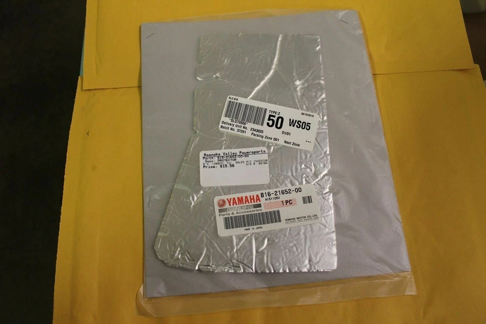 Protector de guardabarros trasero Yamaha Kodiak 700 2016-2017 NOS OEM B16-21652-00-00 Foto 1 de 4